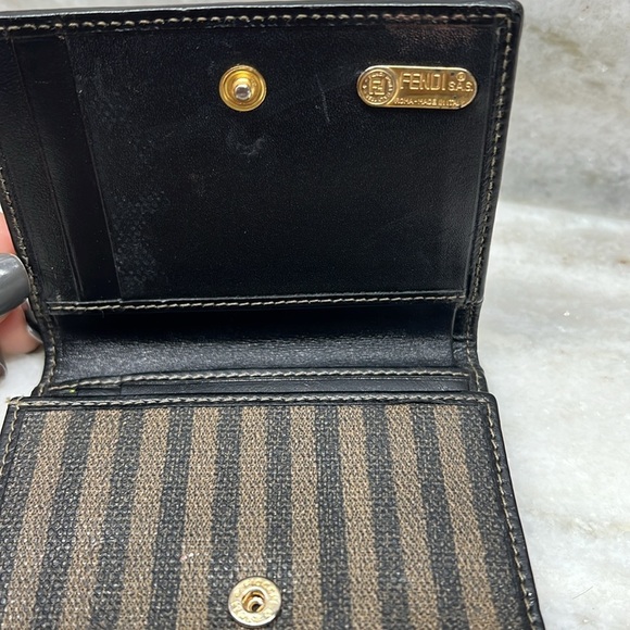 Fendi vintage, authentic trifold, wallet - Picture 5 of 9